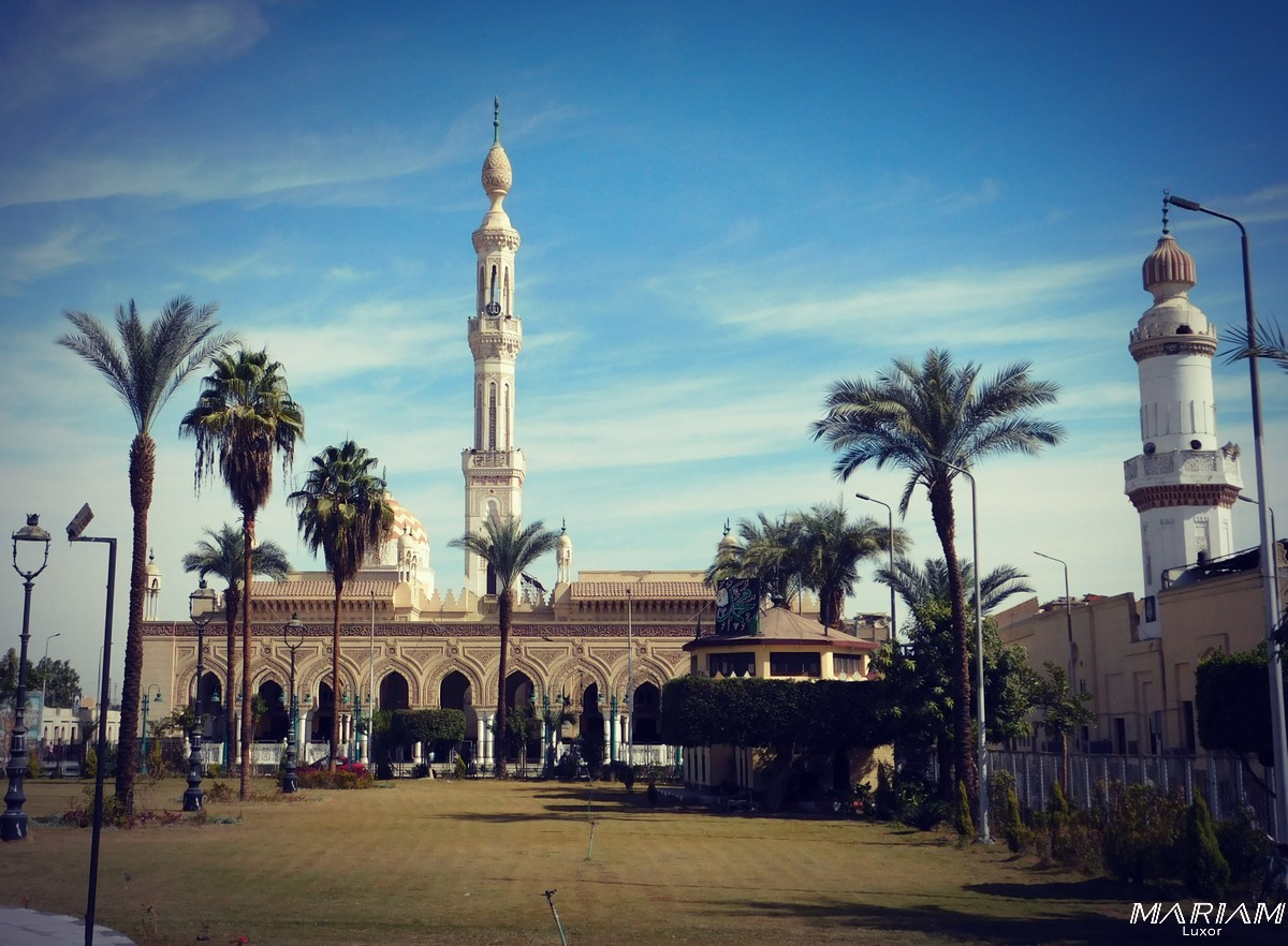 Autour de Louxor: Mosquée Sidi Abd El-Rahim de Qena.