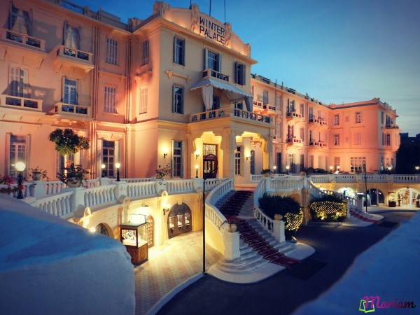 Le Winter Palace hotel à Louxor : vue depuis les terrasses au coucher du soleil
