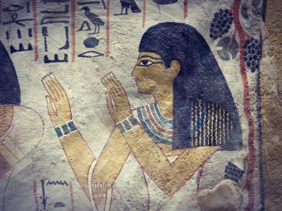 visiter les vallée des nobles : tombe de Sennefer TT96