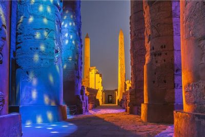 spectacle son et lumière au temple de Karnak à Louxor