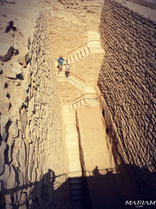 forfait excursion et mise à disposition de chauffeur : 1 journée à Saqqarah et Memphis depuis le Caire - entrée pyramide