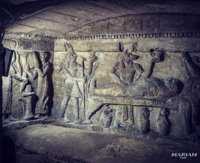 mise à disposition de chauffeur pour une journée d'excursion à Alexandrie depuis le Caire- catacombes