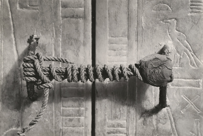 le seau inviolé de la tombe de Toutankhamon en 1922