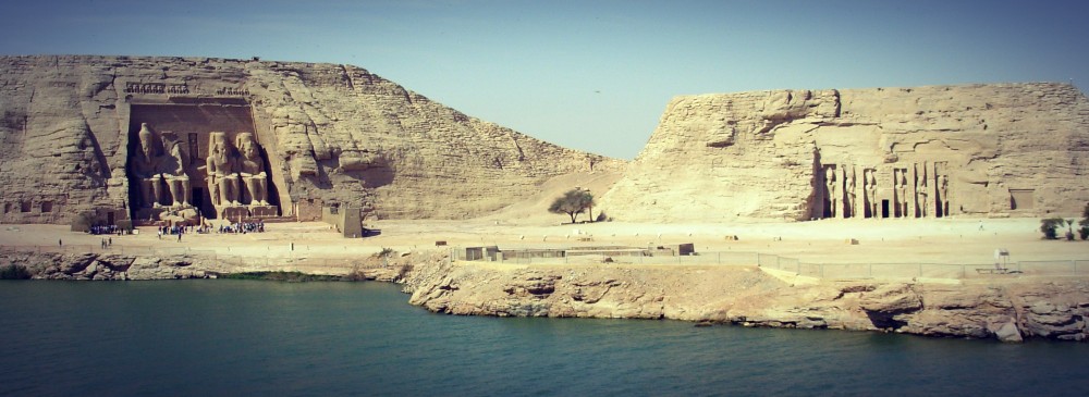 Excursion à Abou Simbel depuis Assouan - Temples de Ramsès II et Néfertari