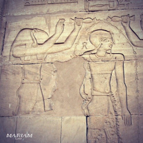 Relief de l'empereur Auguste au temple de Kalabsha, visite avec chauffeur privé au départ d'Assouan