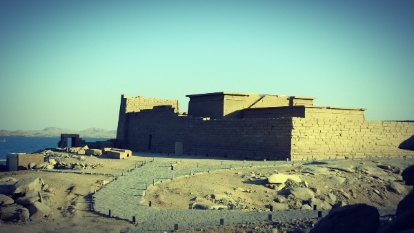 Temple de Kalabsha vu depuis le lac Nasser, excursion privée avec chauffeur depuis Assouan